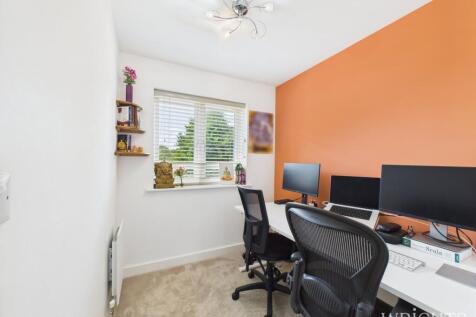 Property Image 12