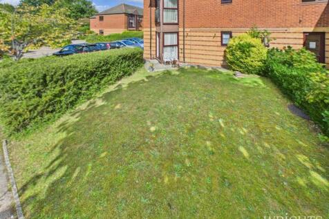 Property Image 12