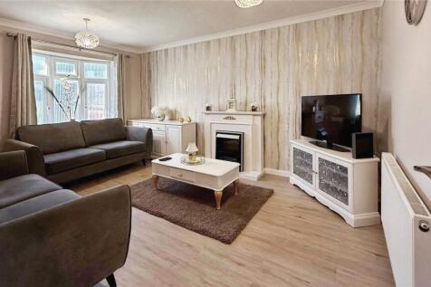 Reception Room (2)