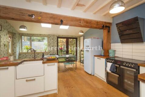 Kitchen Dining 2