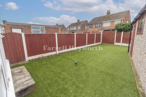 New Rear garden