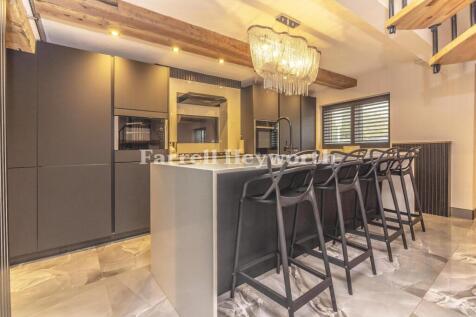 Kitchen q