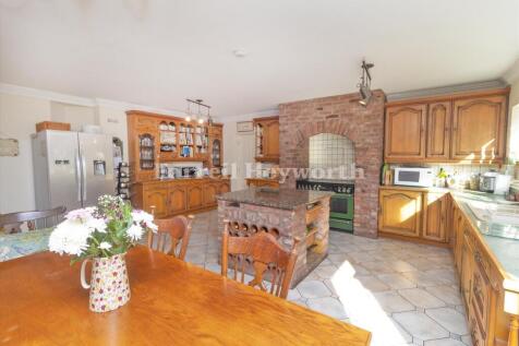 Kitchen view 3