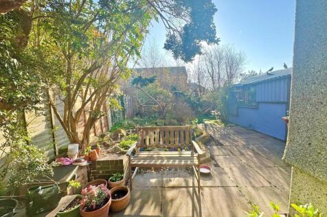 Garden 3