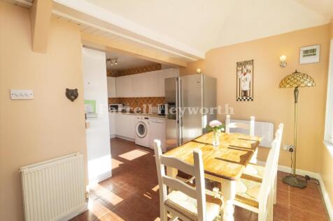 Open Plan Living 3