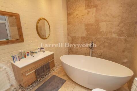 First floor Bathroom