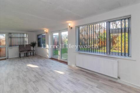 Sitting Room image 3