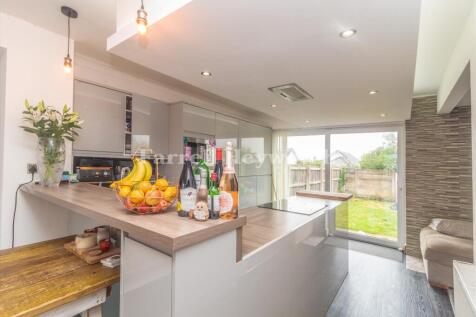 Kitchen Area image 3