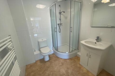Garden close en suit