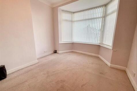 Front bedroomm