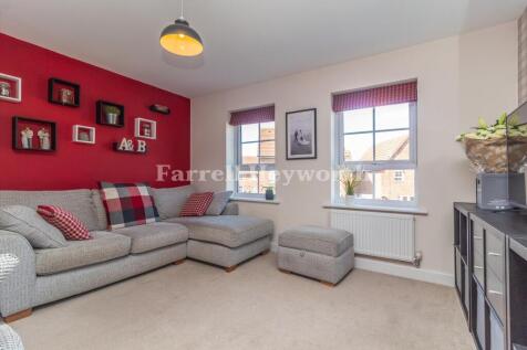 Lounge image 2