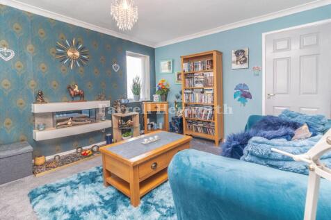 Lounge image 2