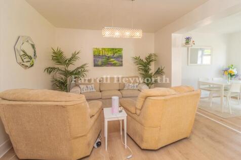 Lounge Area image 2