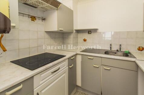 Kitchen 1