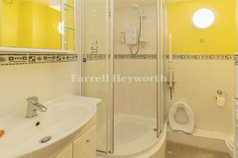 Shower Room 1