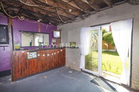 Garden room