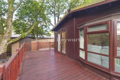 Decking Area 2