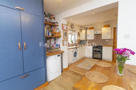 Kitchen Dining 2
