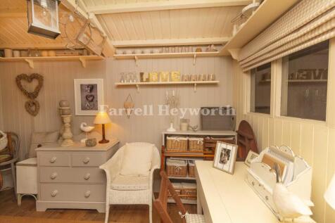 Garden room 2