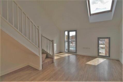 Open Plan Living/Dining
