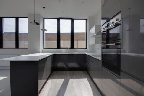 Open Plan Kitchen/Living Space