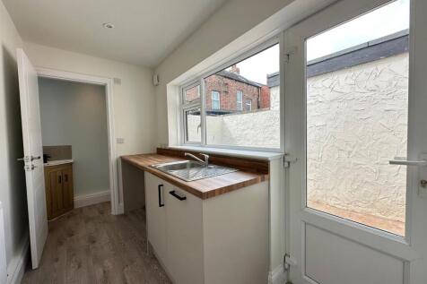 utility room.jpg