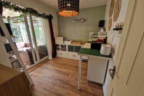 Dining Room: