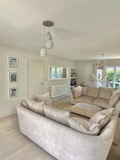 Open Plan Living Room &amp; Dining Room: