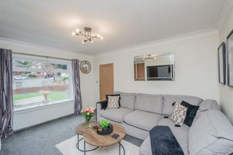 Living Room: