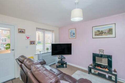 Living Room: