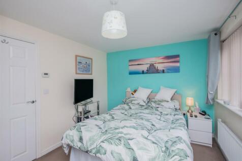 Master Bedroom: