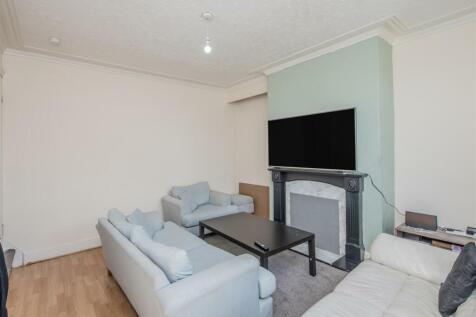 Living Room: