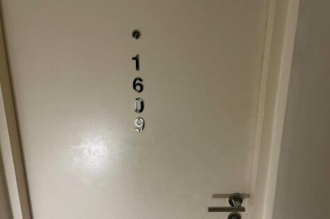 Private Hallway: