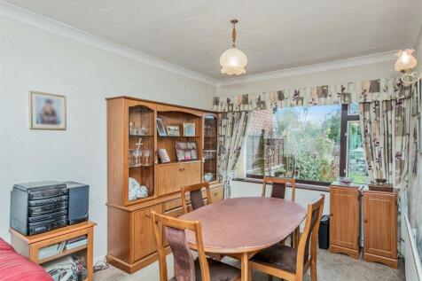 Living Room &amp; Dining Area: