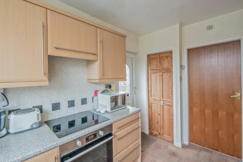 Fitted Kitchen: