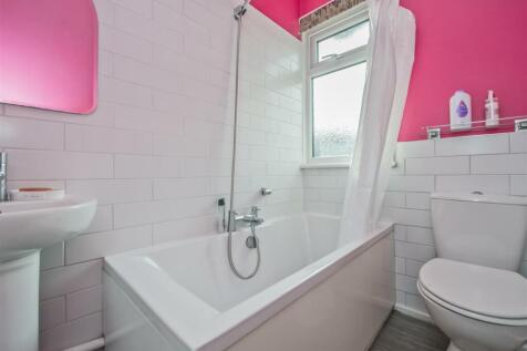 Bathroom / WC: