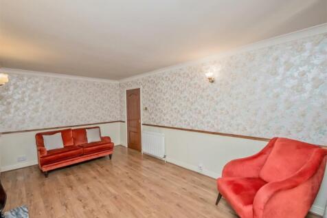 Living Room:
