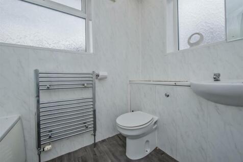 Bathroom / WC: