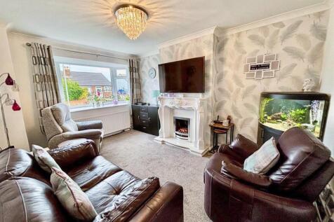 Living Room: