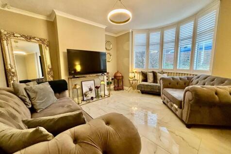 Living Room: