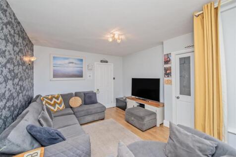 Living Room:
