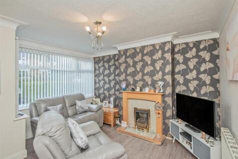 Living Room: