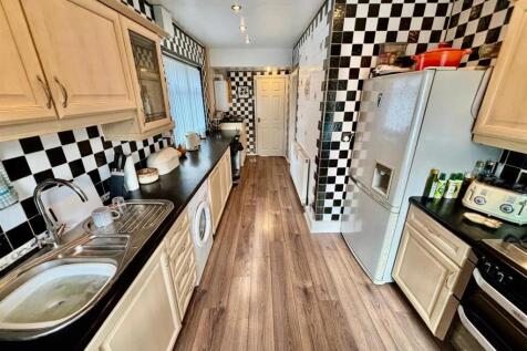 Breakfast Kitchen: