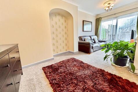 Extended Dining Room / Sitting Room: