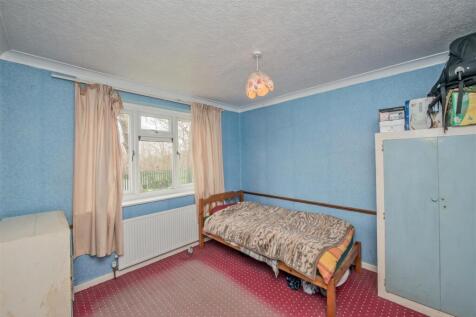 Bedroom: