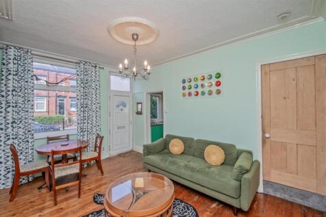 Living Room: