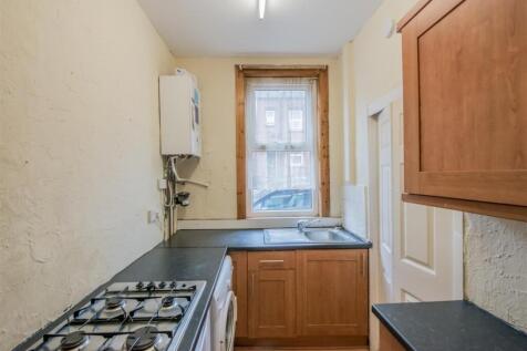 Fitted Kitchen: