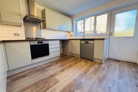 Fitted Kitchen: