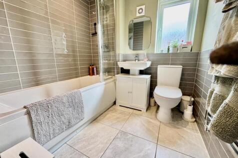 Bathroom / WC: