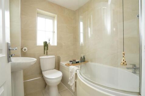 Bathroom / WC: